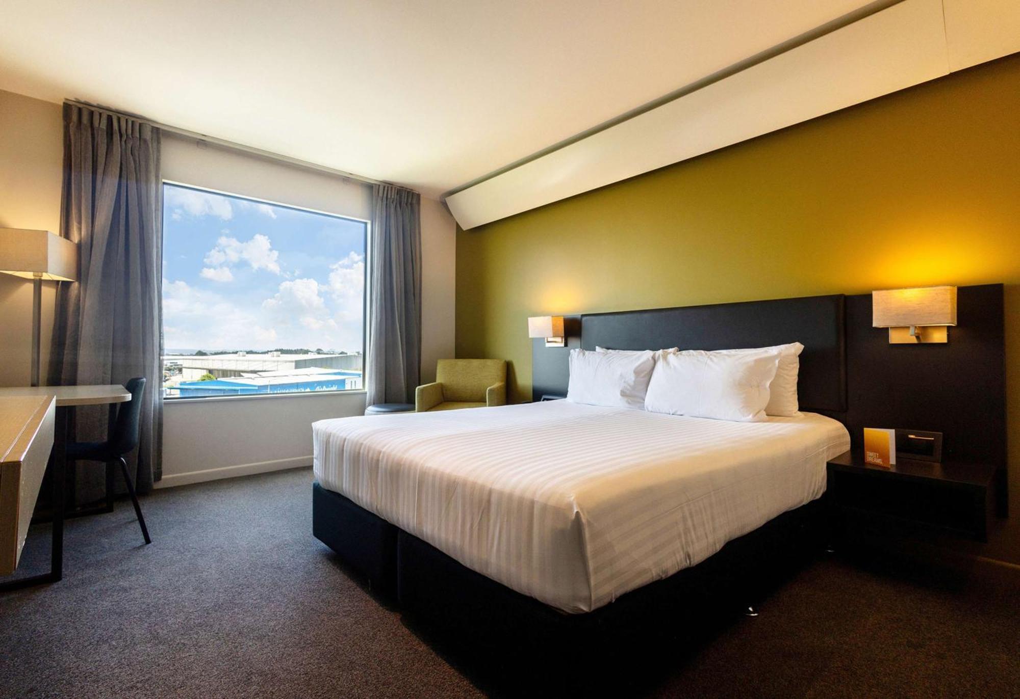 Sudima Auckland Airport Hotel Exterior photo