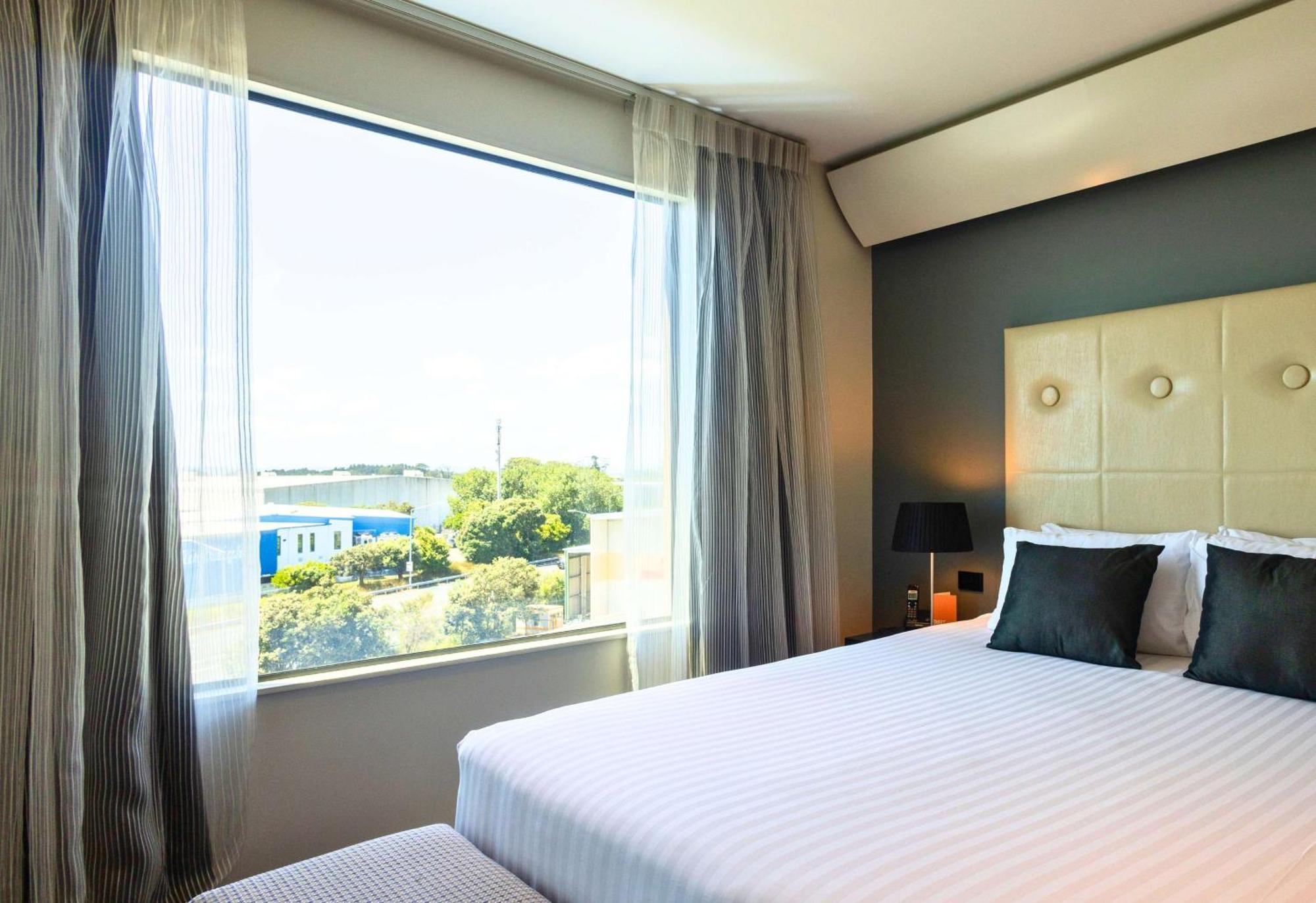 Sudima Auckland Airport Hotel Exterior photo